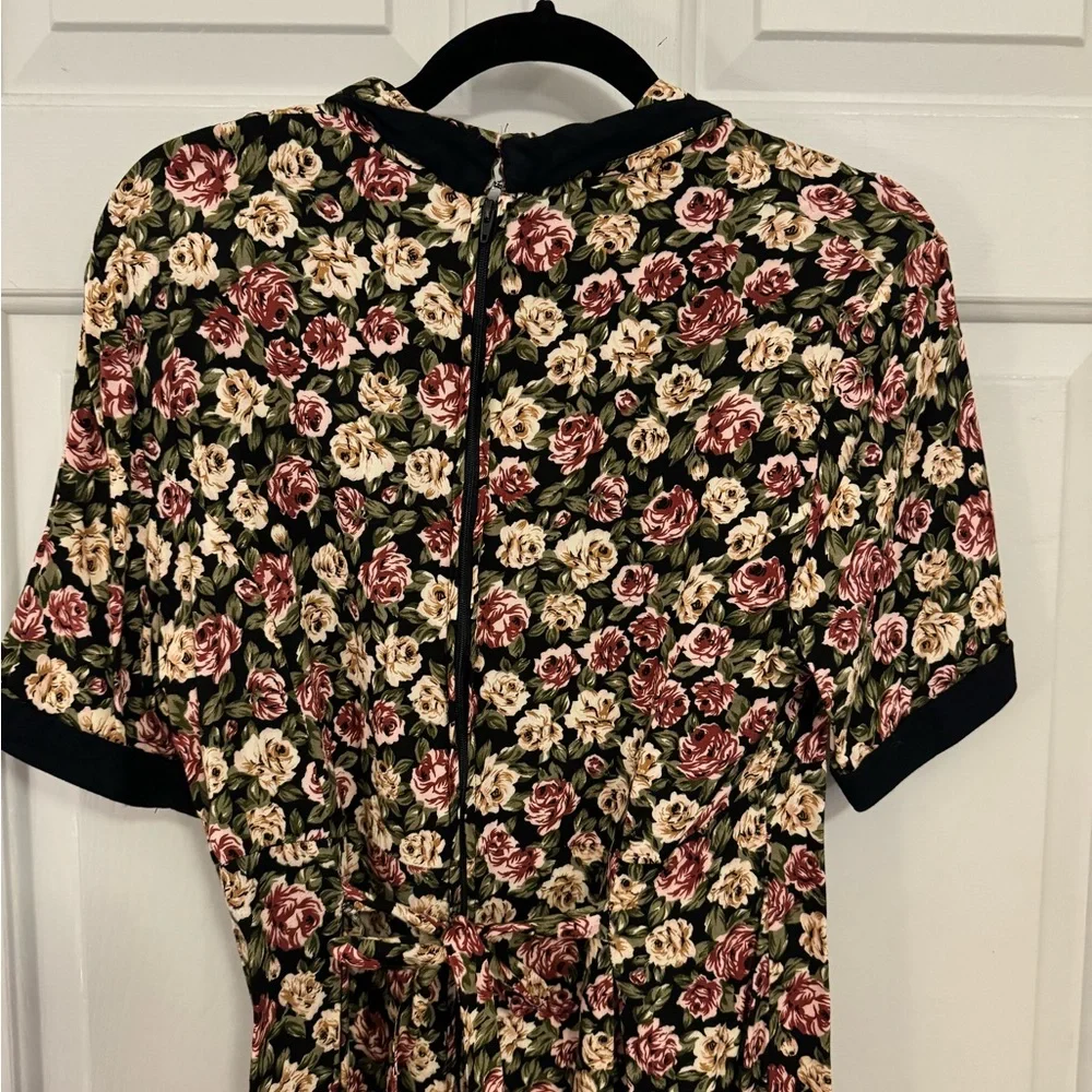 Short Sleeve Floral Jumpsuit Size 10